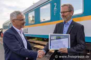 Gratulation an der Schule auf Schienen - freiepresse.de