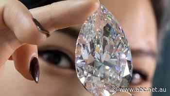 Egg-sized diamond fetches $31.5 million on auction in Geneva