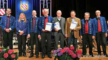 Stadtkapelle Ehingen: Nach zwei Jahren wieder Frühjahrskonzert: Warum der Auftritt in der Lindenhalle neue Hoffnung gibt - SWP