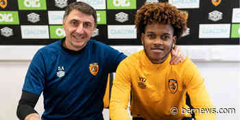 Hall Signs Professional Contract With Hull City - Bernews