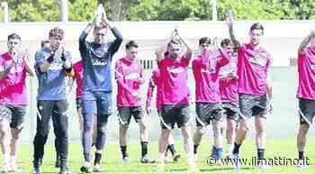 Benevento, la carica dei tifosi per i play off Caserta scalda Lapadula e Farias - ilmattino.it