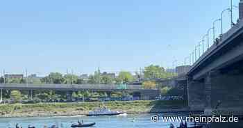 Spektakuläre Übung an der Konrad-Adenauer-Brücke - Ludwigshafen/Mannheim - Rheinpfalz.de