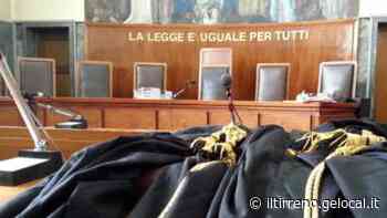 Massa, iscrive la ex su dodici siti hard: a processo per atti persecutori - Il Tirreno