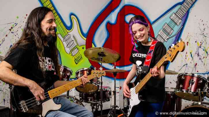 School of Rock Named Best Children’s Service & Education Franchise at 2022 Global Franchise Awards