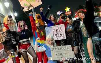 Dancers At An L.A. Strip Club Have Unionized And Are Picketing Their Employer