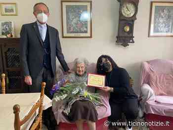 Trecate: nel giorno della festa della mamma, una visita speciale a nonna Luciana - Ticino Notizie