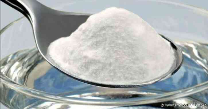 Bicarbonato per digerire dopo le abbuffate, la parola all’esperto: “Ecco perché non va mischiato con prodotti acidi, inclusa l’acqua frizzante”