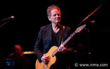 Lindsey Buckingham postpones UK and European tour after contracting COVID-19 - NME