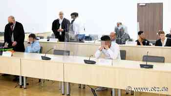 Marihuana in Jena an Polizisten verkauft: Sechs Männer nach Deal in Lobeda-Ost vor Gericht - Ostthüringer Zeitung