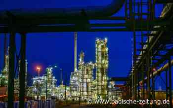 Habeck macht Schwedt Mut - Badische Zeitung