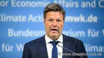 Energie - Schwedt/Oder - Wirtschaftsminister Habeck besucht Raffinerie in Schwedt - Wirtschaft - Süddeutsche Zeitung - SZ.de