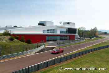 Ferrari 296 GT3: completati i test sul circuito di Fiorano - Motorionline