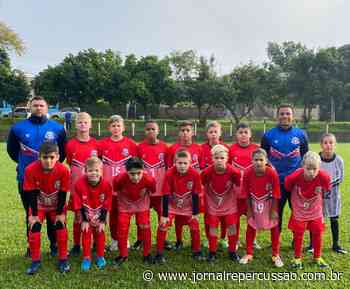 Programa Acolher de Campo Bom estreia uniforme novo e vence em jogo que uniu meninos e uma menina - Jornal Repercussão