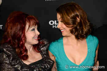 Ashley Judd speaks out about her mother Naomi's suicide in new interview