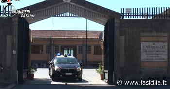 Catania, rubano la Panda a un muratore e chiedono 3 mila euro per la restituzione. Ma all'incontro trovano i carabinieri e li arrestano - La Sicilia