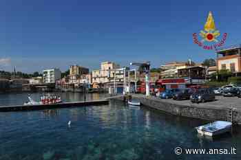 Giovane bagnante disperso in mare alla Playa di Catania - Agenzia ANSA