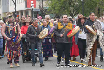 Moose Hide Campaign event in Victoria draws hundreds, engages thousands online – Saanich News - Saanich News
