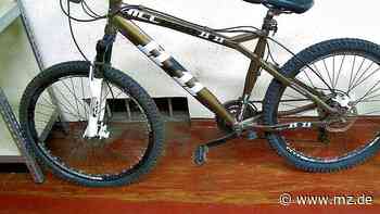 Polizei in Bernburg sucht die Besitzer von zwei Fahrrädern - Mitteldeutsche Zeitung