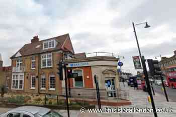 Barclays Sidcup bank closure causes a stir