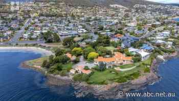 Waterfront house in Howrah breaks Tasmanian real estate records