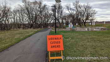 High waters on Assiniboine closes Discovery Centre's walking trail - DiscoverWestman.com