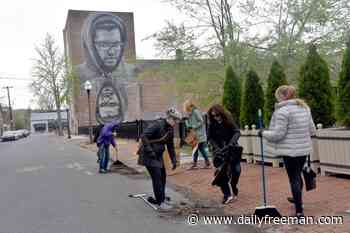 Kingston Clean Sweep nets over 3 tons of trash - The Daily Freeman