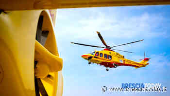 Si schianta con l'auto contro un albero: soccorso dall'eliambulanza - BresciaToday