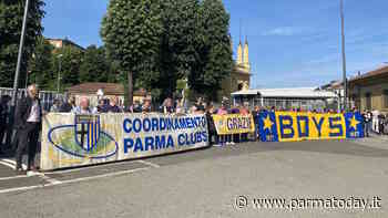 'Corradone', l'ultimo saluto: l'omaggio del suo Parma al Tardini - ParmaToday