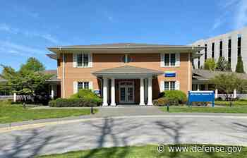 Fisher House: 'Home Away From Home' When Medical Needs Arise > US Department of Defense > Defense Department News - Department of Defense