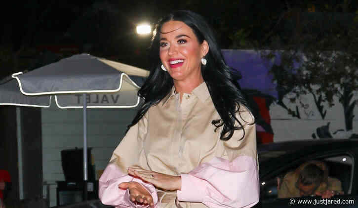 Katy Perry Grabs a Late Night Dinner with Friends in L.A.