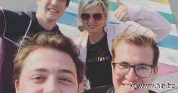 Maak een selfie bij het regenboogzebrapad en win een kleurrijke taart - Het Laatste Nieuws