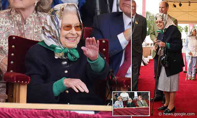 Queen smiles as she arrives at the Royal Windsor Horse Show - Daily Mail