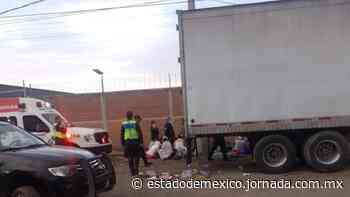 Aseguran a 43 inmigrantes dentro de un trailer en Cuautitlan Izcalli - La Jornada Estado de México