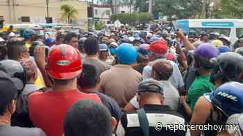 Protestan en Peto contra mototaxis piratas y hostigamiento policial - Reporteros Hoy