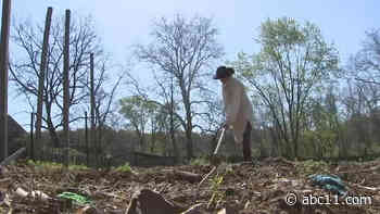 Colonial Pennsylvania Plantation lets visitors live like the 1700s