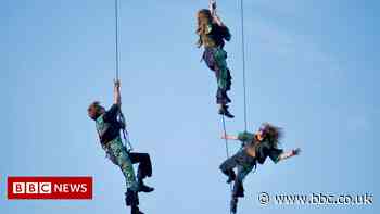 Coventry City of Culture: Aerial acrobatic show wows the crowds