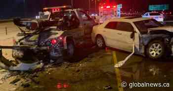 Alberta tow truck operators hopeful blue lights are coming to enhance safety