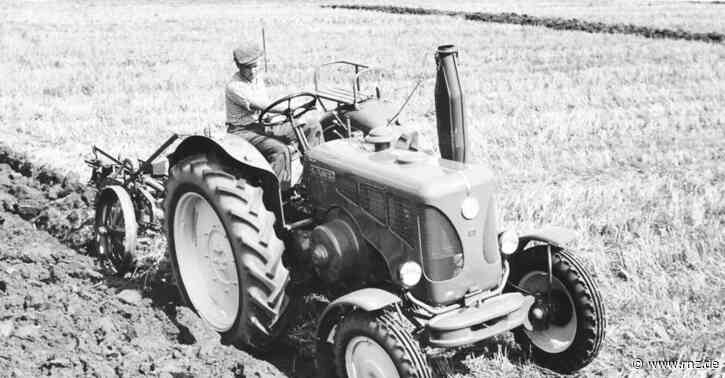 Mannheim:  Eine Hommage an den "Bulldog" vor dem Schloss