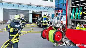 Hemer: Feuerwehr löscht Brand im Felsenmeer-Center - IKZ News