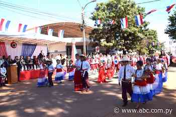 En San Juan Nepomuceno también rindieron homenaje a la Patria y a la madre - ABC Color
