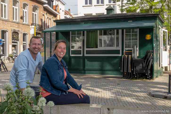 Eigenaars Mechelse frituur Veemarkt nemen frietkot op Korenmarkt over: “Het is een geschenk uit de hemel”