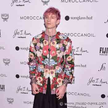 Perfectionist Machine Gun Kelly