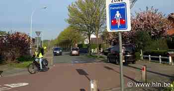 Hier is fietsers voorbijsteken verboden: Kemzeke heeft eerste drie fietsstraten - Het Laatste Nieuws