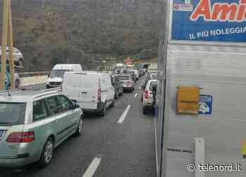Autostrada Liguria: 7 chilometri di coda sulla A26 tra Ovada e Voltri - Telenord.it