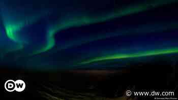 Mars probe discovers 'shocking' new aurora | DW | 27.04.2022 - DW (English)