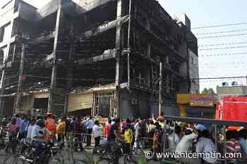 27 morts dans un incendie à New Delhi en Inde - Nice matin
