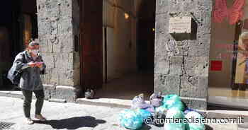 Rifiuti a Siena, De Mossi: “Mettiamo fine a una vergogna storica". Comportamenti errati puniti con sanzioni - Corriere di Siena