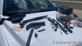 Guns seized following traffic stop by Alberta Traffic Unit Redcliff - CHAT News Today