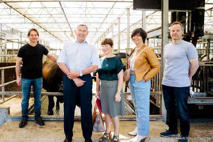 Hoeve De Ploeg in Herselt trapt Week van de Korte Keten op gang: provincie lanceert onderzoek naar klanten die rechtstreeks bij producenten kopen