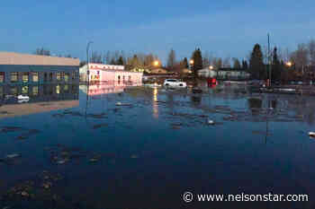 Heavy flooding forces residents of Northwest Territories town from their homes - Nelson Star